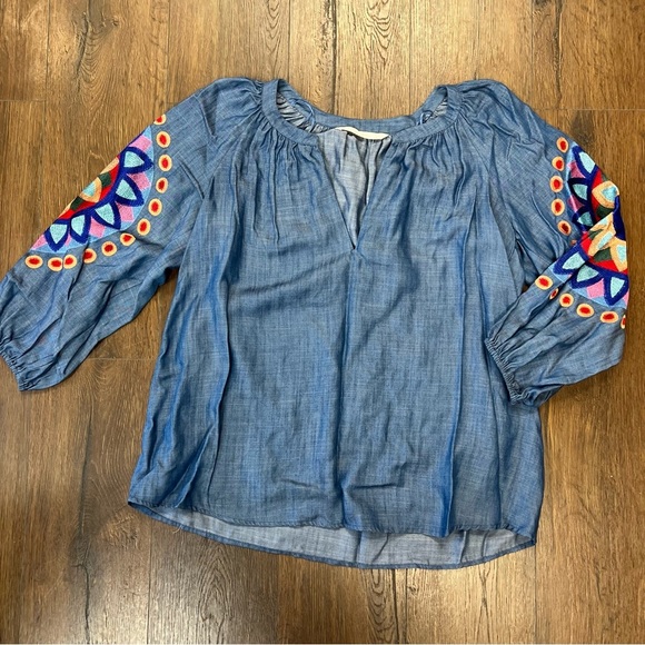 Zara Chambray Embroidered Sleeve Blouse Size XS - Picture 1 of 4